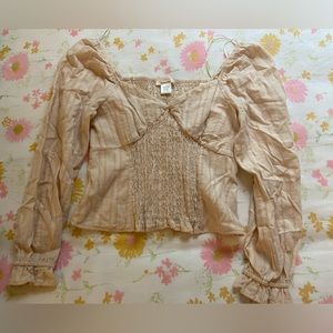 Cute smocked blouse Sz small